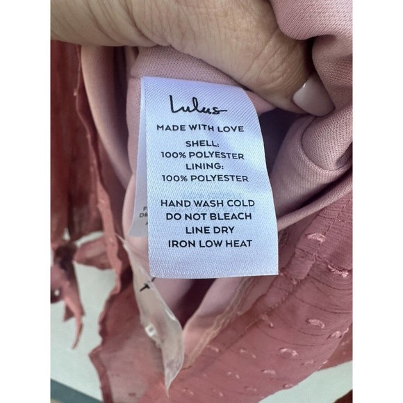 Lulu’s Closer Look Dusty Rose Mauve Swiss Dot Tie Sleeve Romper Womens Sz S NWT - Picture 16 of 16